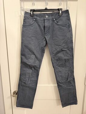 Kuhl Men's Cargo Pants in Slate Gray